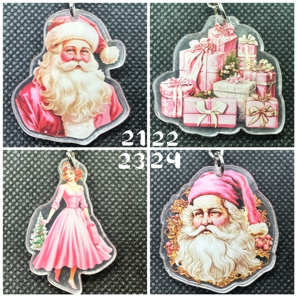 A Very Merry Pink Christmas KBK Keychains - Picture 6 of 8